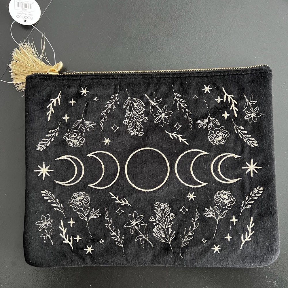 ÈCCOLO Velvet Moon Pouch